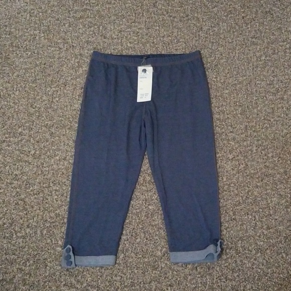 Legging Shorts - Picture 1 of 4